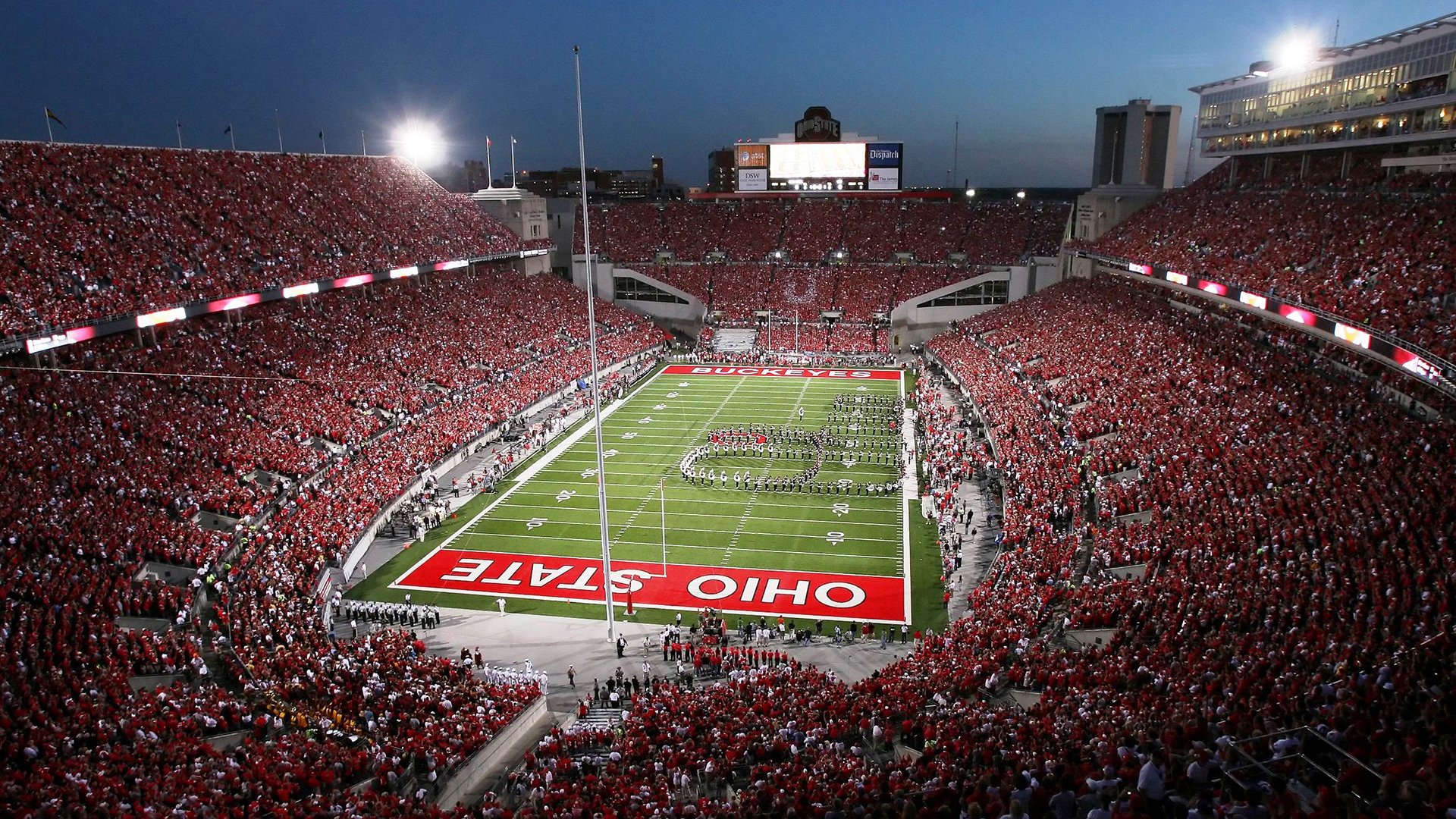 华体会入口-球员比赛服饰环保材质采用,绿色比赛理念落地,打比赛球衣怎么穿